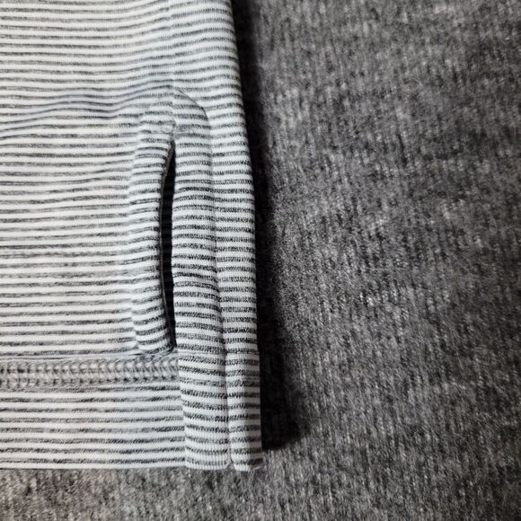 Johnnie-O Lyndon Performance Golf Polo Shirt Men Size M Heather Twilight Striped - Picture 6 of 11